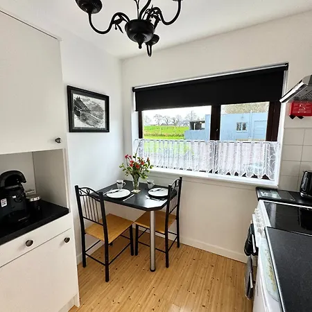 Apartament Inisfail